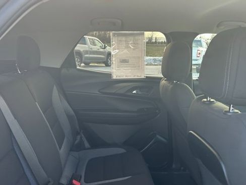 Certified 2023 Chevrolet TrailBlazer LT image 44