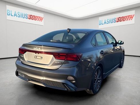 Used 2023 Kia Forte GT-Line w/ GT-Line Premium Package image 3