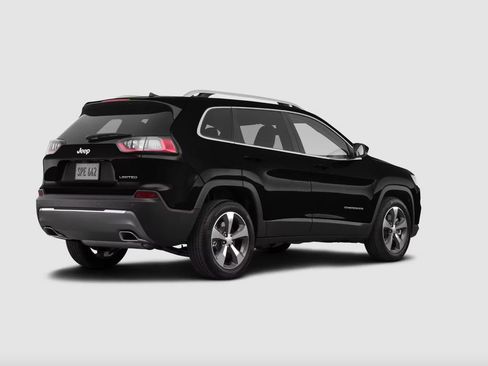 Used 2019 Jeep Cherokee Limited FWD image 3