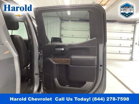 Used 2020 Chevrolet Silverado 1500 High Country w/ Z71 Off-Road Package image 8