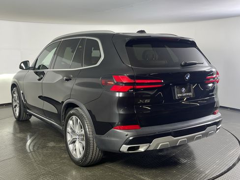 Certified 2024 BMW X5 xDrive40i w/ Premium Package AWD/4WD image 6