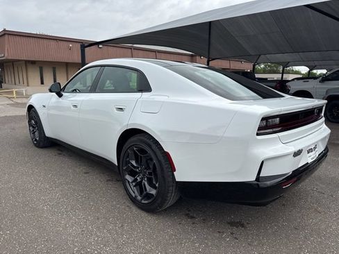 New 2026 Dodge Charger R/T w/ Blacktop Package AWD/4WD image 4