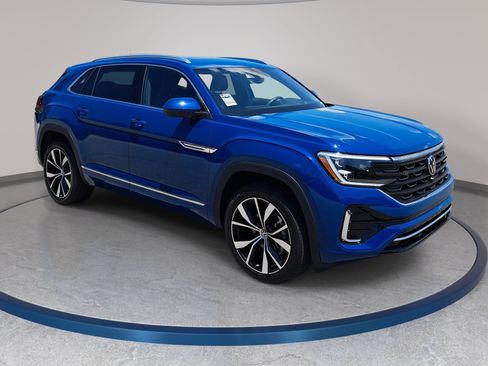 Certified 2025 Volkswagen Atlas Cross Sport SEL Premium R-Line AWD/4WD image 3