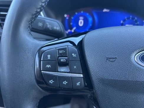 Used 2022 Ford Escape Titanium w/ Class II Trailer Tow Package image 28