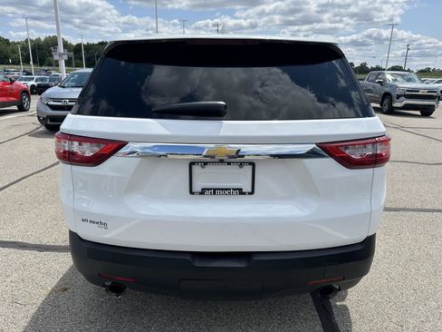 Used 2019 Chevrolet Traverse LS FWD image 4