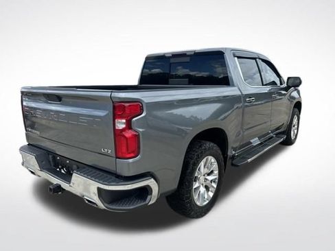 Used 2019 Chevrolet Silverado 1500 LTZ AWD/4WD image 3