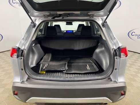 Certified 2023 Toyota Corolla Cross LE image 6