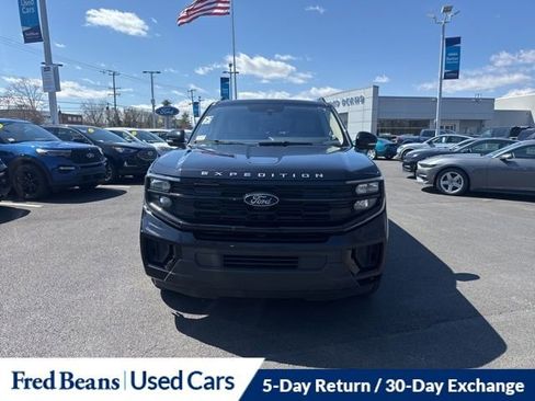Certified 2025 Ford Expedition Max Active AWD/4WD image 2