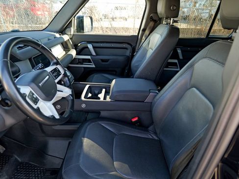 Used 2023 Land Rover Defender 110 X-Dynamic SE AWD/4WD image 22