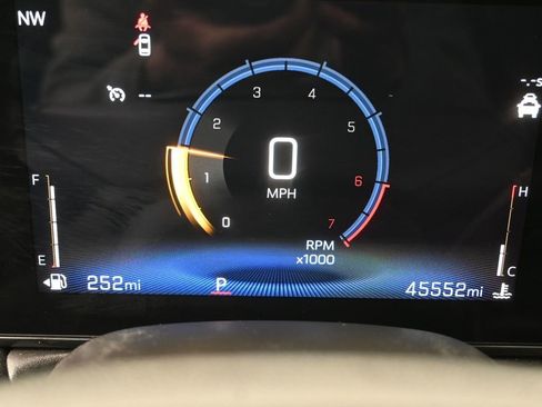 Used 2024 Chevrolet TrailBlazer LT image 11