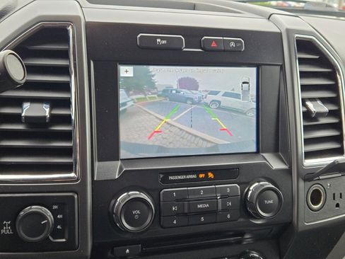 Used 2017 Ford F150 XLT w/ Equipment Group 302A Luxury image 26