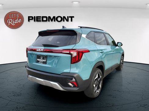 Used 2026 Kia Seltos EX FWD image 6