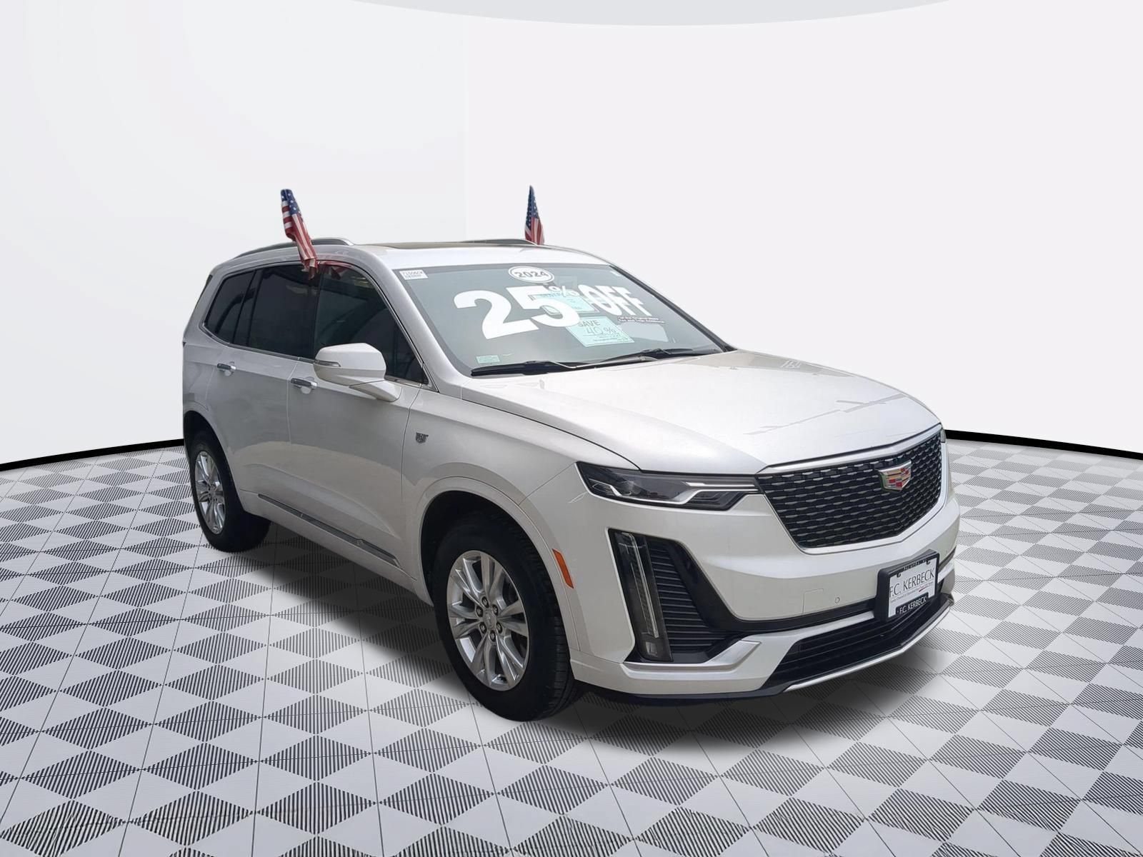 Certified 2024 Cadillac XT6 Luxury AWD/4WD image 2