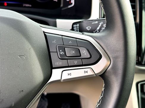 Used 2022 Volkswagen Atlas SE image 15