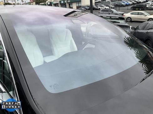 Used 2018 Tesla Model X 75D image 71