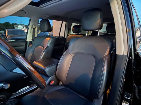 Used 2019 INFINITI QX80 Luxe AWD/4WD image 18