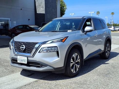Used 2023 Nissan Rogue SV FWD image 28
