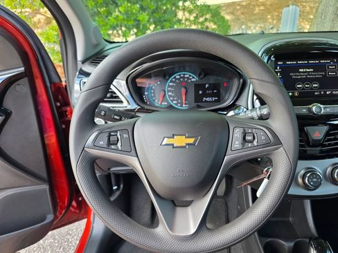 Used 2022 Chevrolet Spark LT FWD image 20