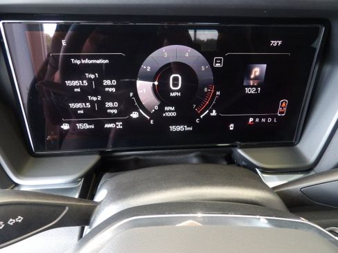 Used 2025 GMC Terrain Elevation AWD/4WD image 10