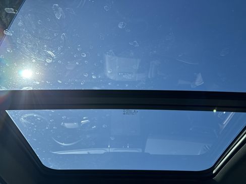 Used 2026 GMC Yukon Denali Ultimate w/ LPO, Floor Liner Package image 28