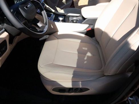 New 2026 Jeep Grand Cherokee L Limited image 12