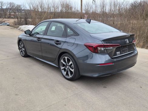 Used 2026 Honda Civic Sport Touring image 9