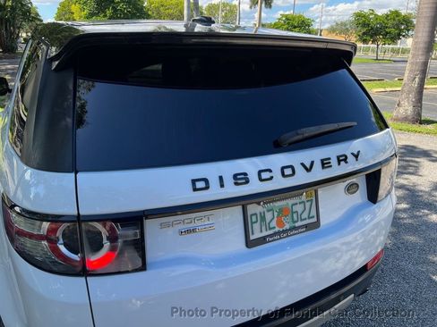 Used 2015 Land Rover Discovery Sport HSE Luxury image 26