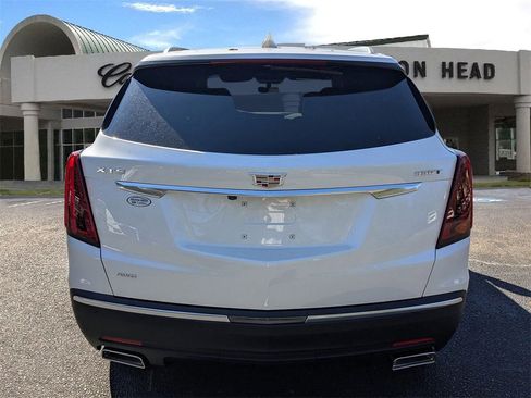 New 2026 Cadillac XT5 Luxury image 5