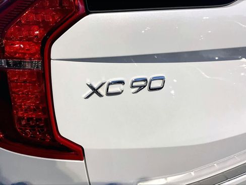 Certified 2024 Volvo XC90 B6 Plus w/ Protection Package Premier image 30