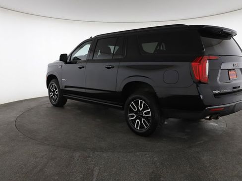 Used 2023 GMC Yukon XL AT4 w/ AT4 Premium Plus Package image 9