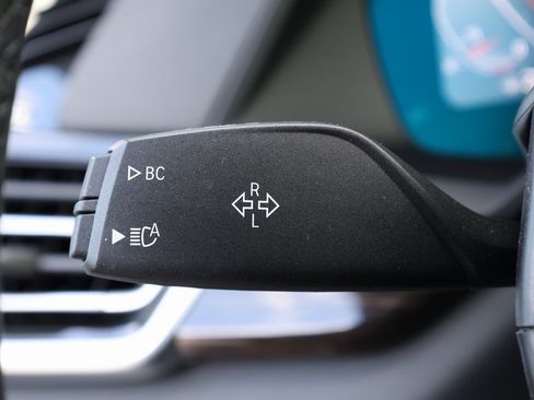 Used 2023 BMW X5 sDrive40i w/ Parking Assistance Package image 44