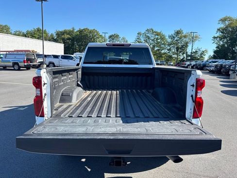 Used 2024 Chevrolet Silverado 2500 Custom w/ Custom Value Package AWD/4WD image 6