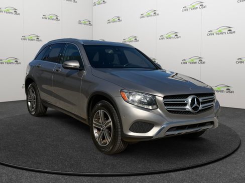 Used 2019 Mercedes-Benz GLC 300 GLC 300 w/ Parking Assistance Package image 12