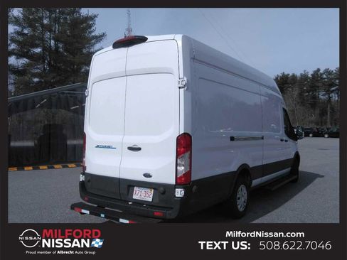 Used 2022 Ford E-Transit 148 High Roof Extended w/ Load Area Protection Package image 3