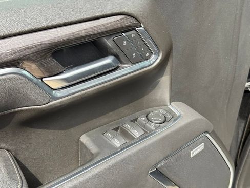 Used 2026 Chevrolet Silverado 1500 LTZ AWD/4WD image 12