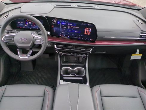 New 2026 Chevrolet Traverse Z71 w/ Driver Confidence Package image 15