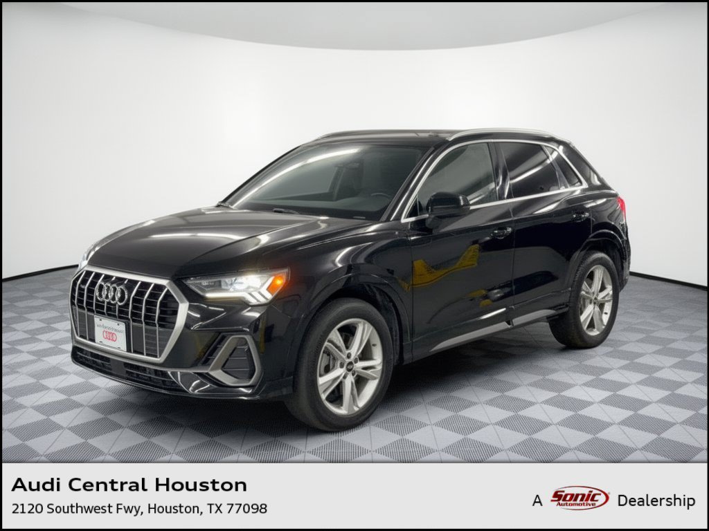 Used 2023 Audi Q3 2.0T Premium w/ Convenience Package AWD/4WD image 1