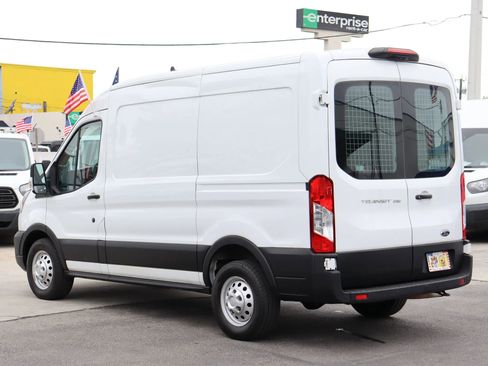 Used 2020 Ford Transit 250 Medium Roof AWD image 25