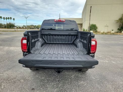 New 2026 GMC Canyon Elevation w/ Convenience Package image 7