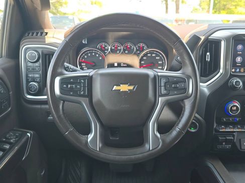Certified 2022 Chevrolet Silverado 1500 LTZ w/ Safety Package II AWD/4WD image 14
