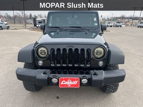 Used 2016 Jeep Wrangler Unlimited Sport image 10