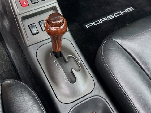Used 1995 Porsche 911 Carrera image 16