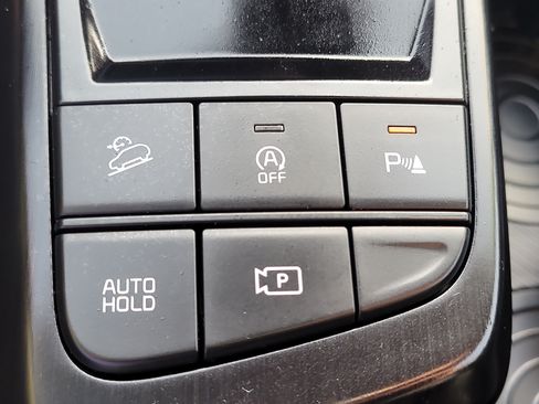 Used 2026 Kia Sportage LX FWD image 28