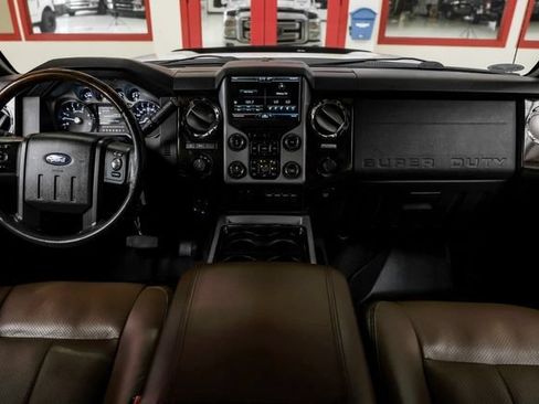 Used 2016 Ford F350 Platinum w/ FX4 Off-Road Package AWD/4WD image 14