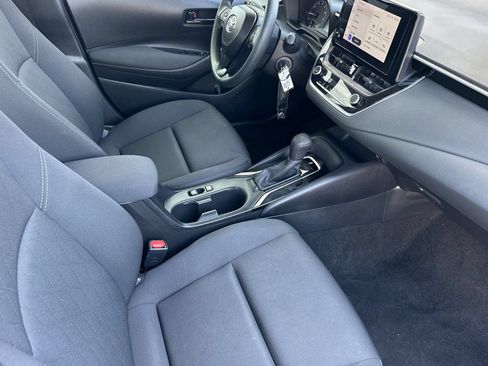 Used 2023 Toyota Corolla LE FWD image 15