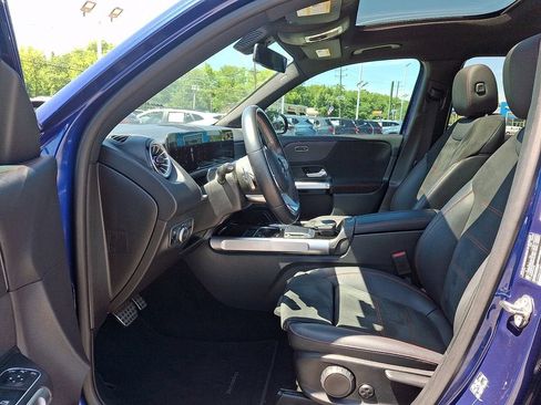Used 2022 Mercedes-Benz GLB 250 image 14