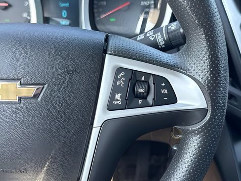Used 2016 Chevrolet Equinox LT FWD image 15