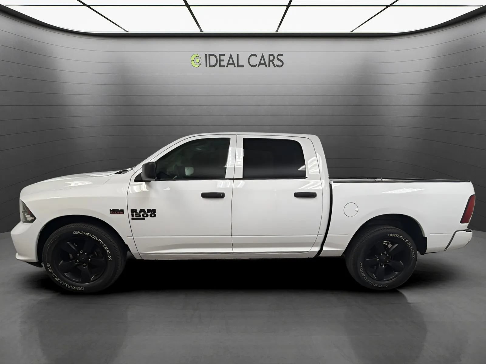 Used 2019 RAM 1500 Express w/ Express Value Package RWD image 8