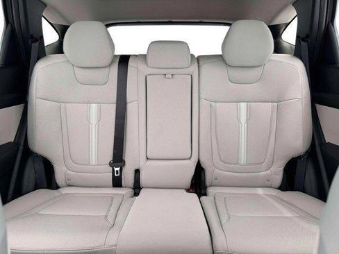 New 2026 Hyundai Tucson SEL image 16