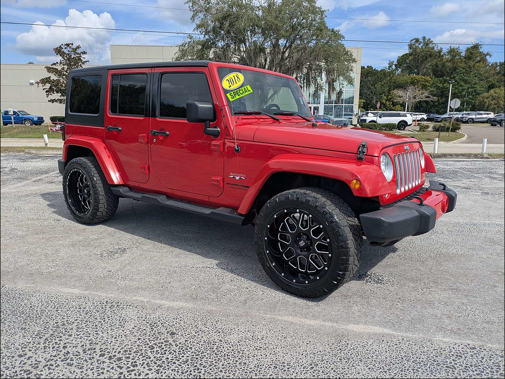 Used 2018 Jeep Wrangler Unlimited Sahara AWD/4WD image 2